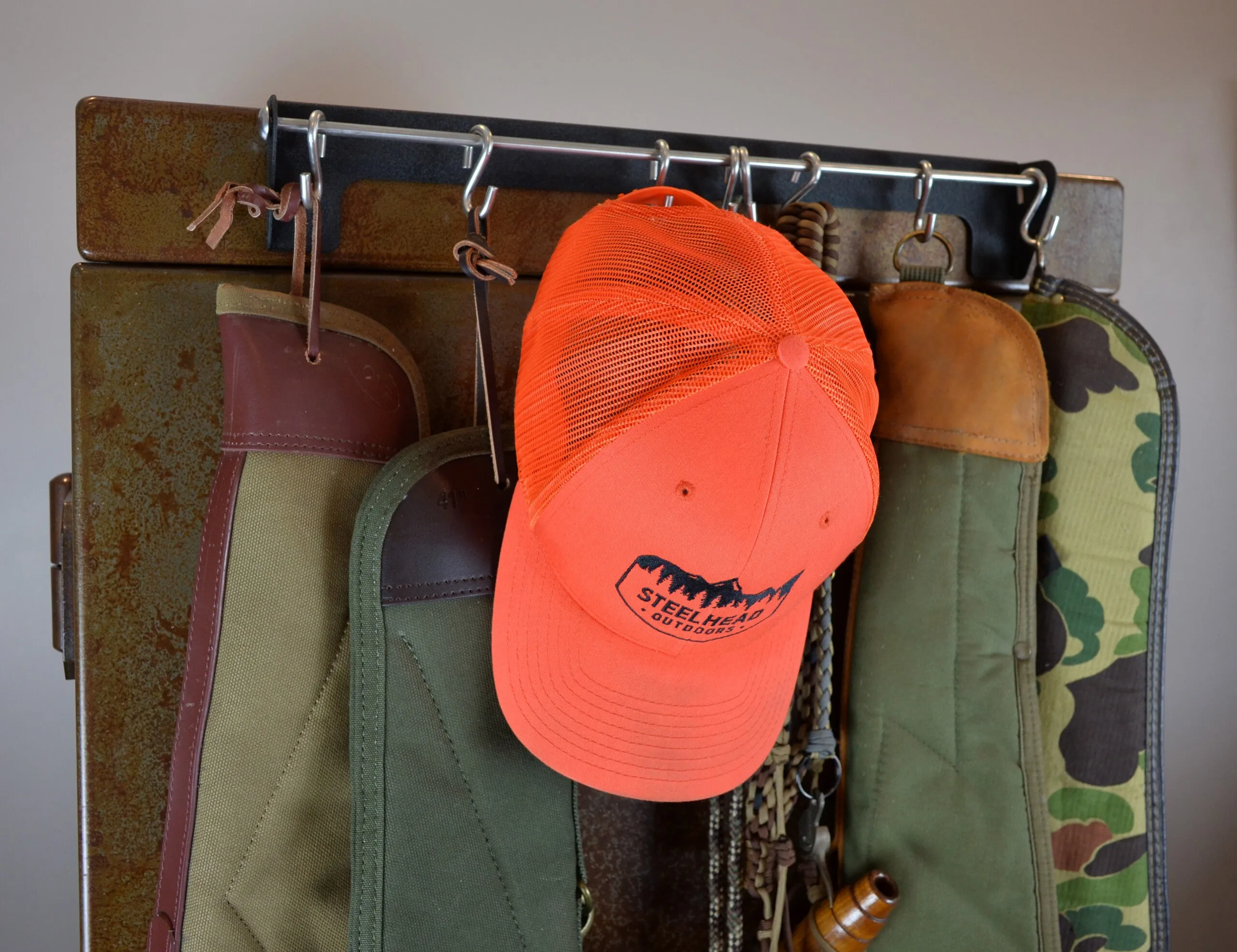 Steelhead Case Keeper Accessory Hanging Solution